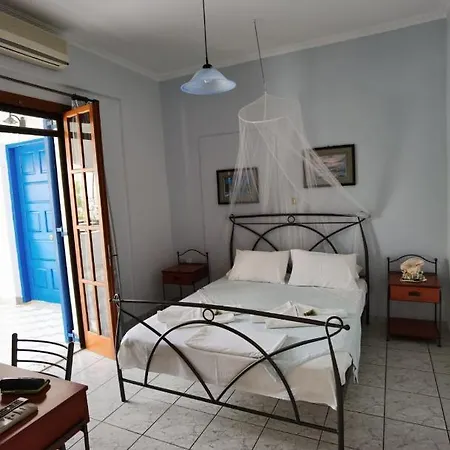 Gialos Rooms Elafonissos Buitenkant foto